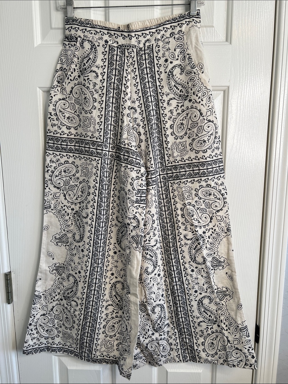Bombay Paisley cream black bandana cotton flax linen wide leg pants size XS